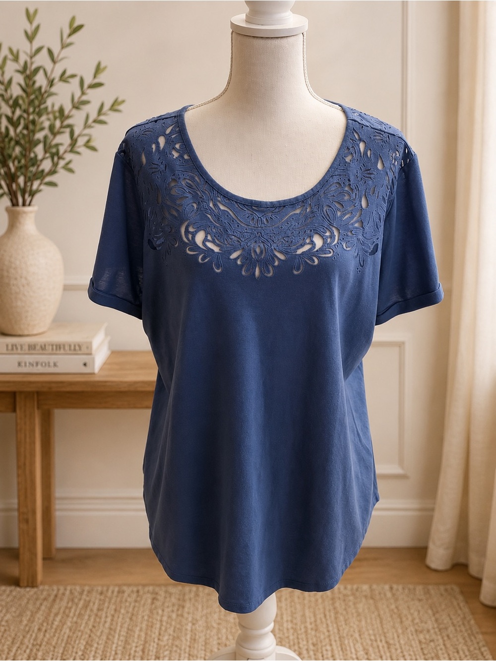 C Wonder XXL Blue Lace Cutout Short Sleeve Blouse Top